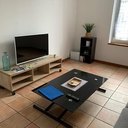 Appartement Avec Terrasse Gien Luaran gambar