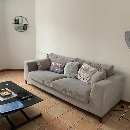 Appartement Avec Terrasse Gien Luaran gambar