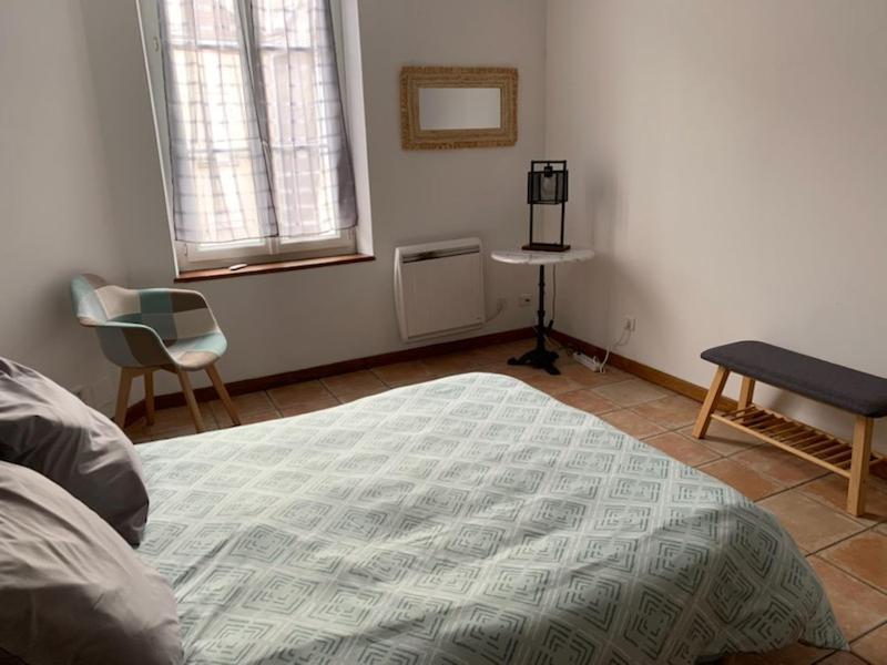 Appartement Avec Terrasse Gien Luaran gambar